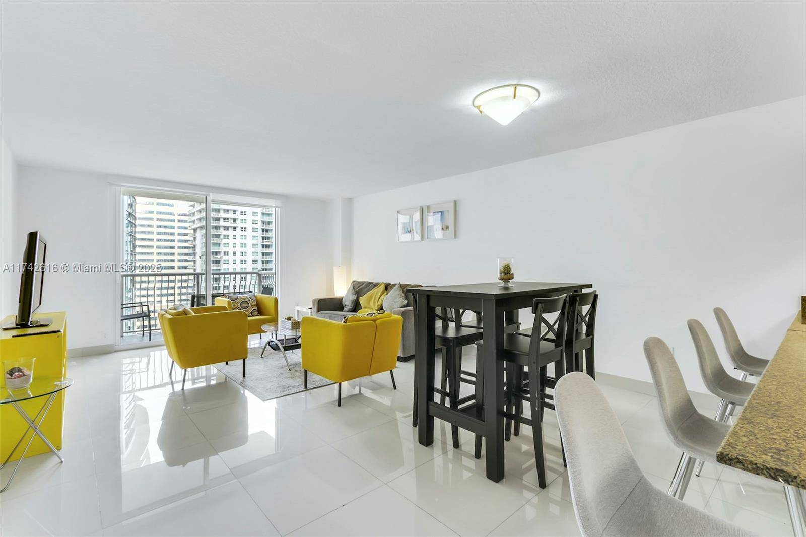 Exceptional investment in the Heart of Brickell.