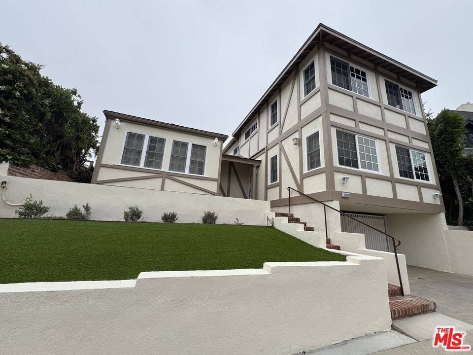 10309 La Grange Ave 5BR La
