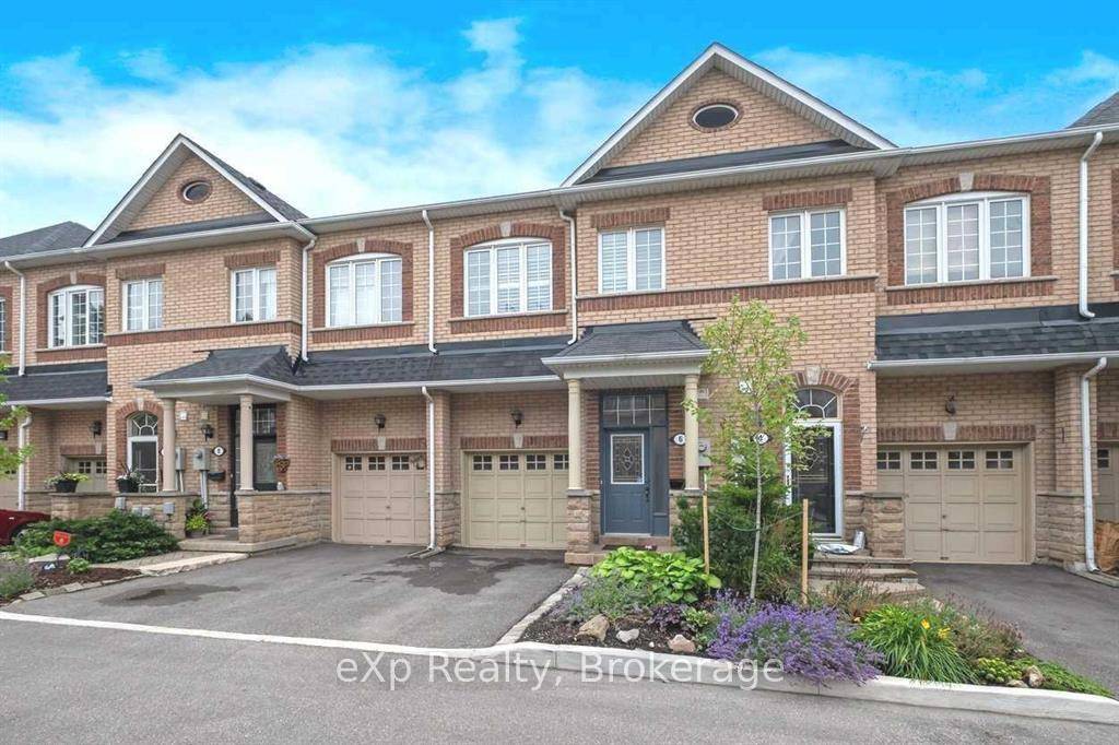 Welcome to this beautifully maintained, fully furnished 2 bedroom den home with a finished basement, ideally located on a quiet cul de sac in the heart of Downtown Brampton.
