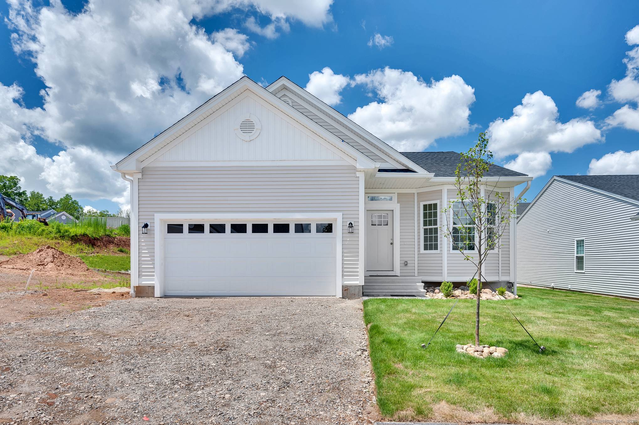 Discover Carefree Living at Founders' Ridge the Award Winning 55 Adult Community !
