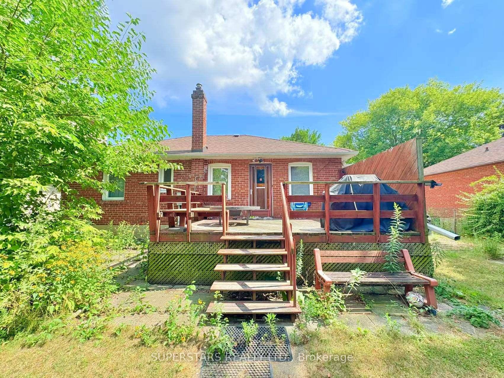 Entile Property ! Prestigious St.