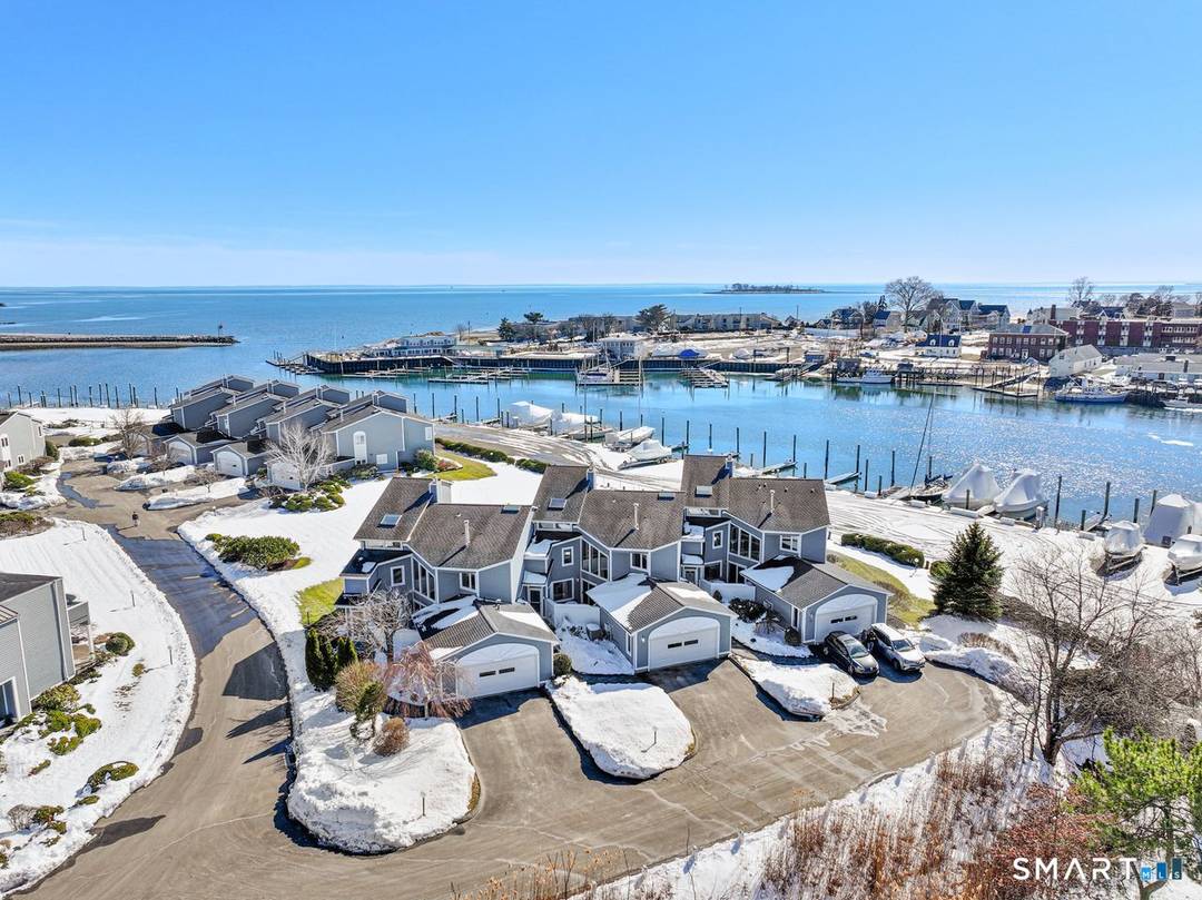 Life is better with Water Views !