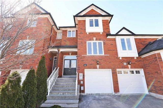 1770 sqft Freehold Townhouse.