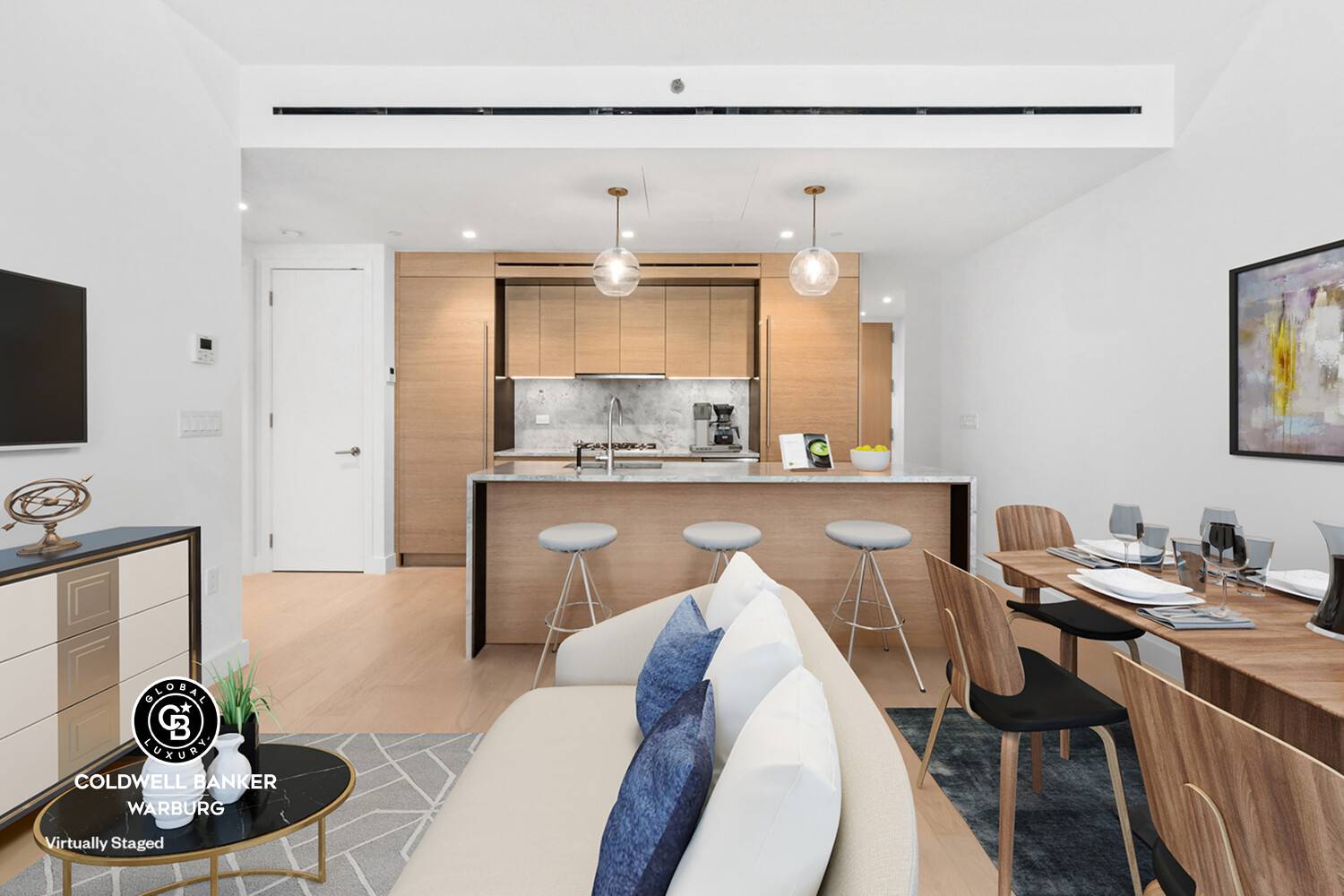 Beautifully located in the sought after Maverick building at the corner of West 28th Street and 7th Avenue, this northeast facing apartment offers 700 square feet of bright, stylish living ...