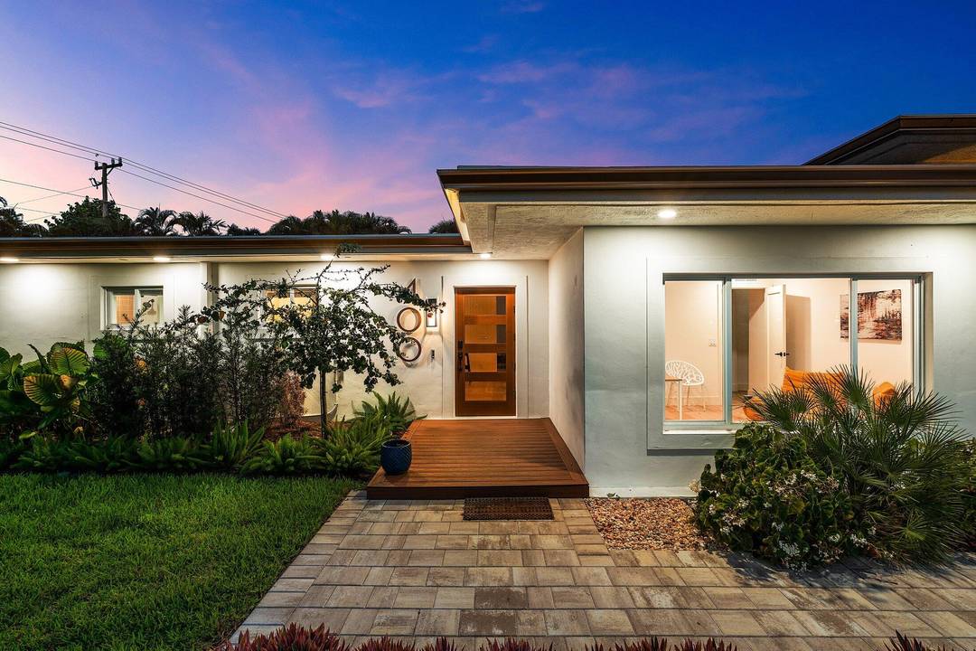 Tucked away on an oversized lot in the heart of Delray Beach's beloved Lake Ida neighborhood, 400 Kings Lynn is a stunning example of Mid Century Modern design reimagined for ...
