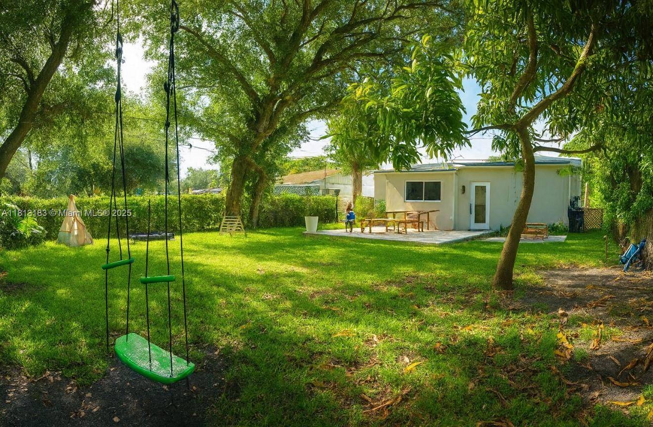 Chic Elegance in the Heart of El Portal Welcome to your dream home where timeless design meets modern upgrades in one of Miami s most charming neighborhoods.