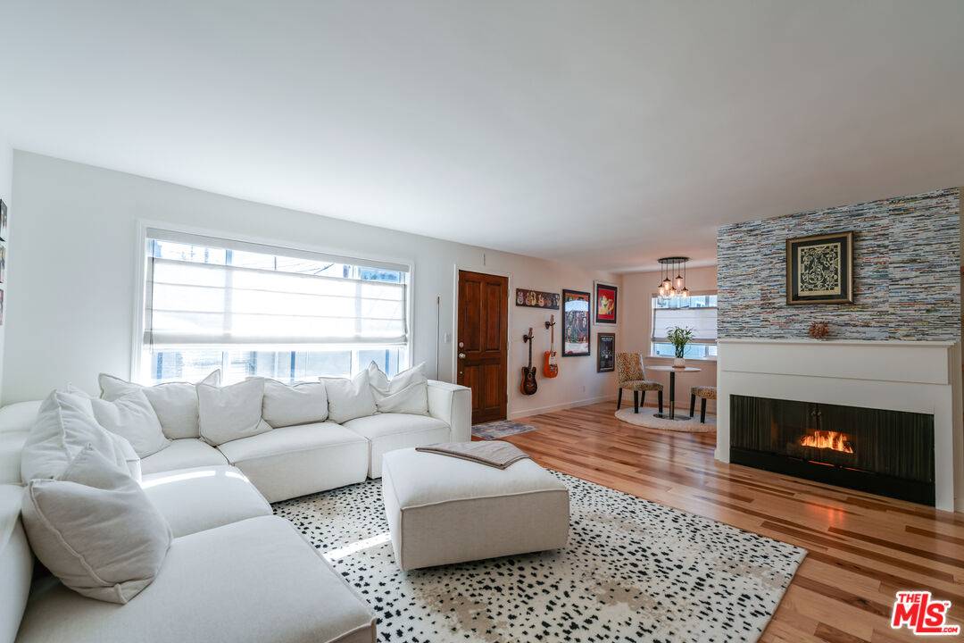 441   Raymond Ave 2BR Santa Monica La