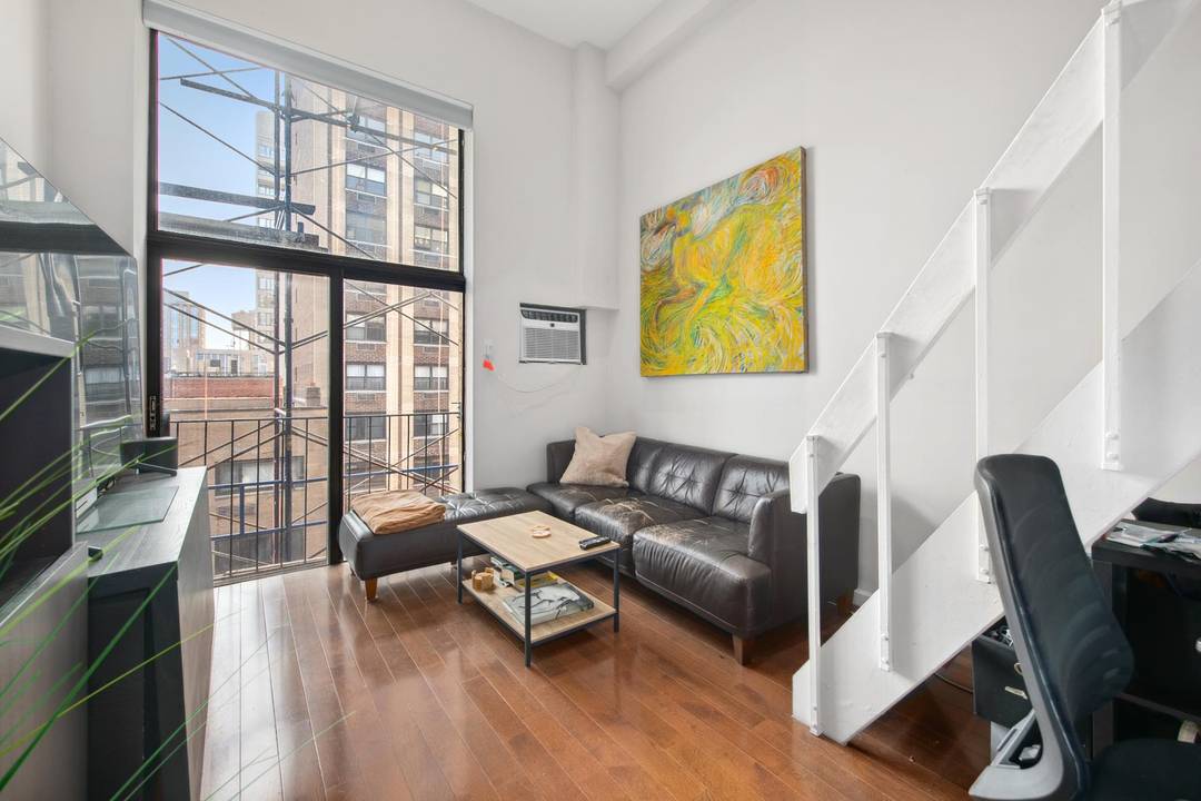 Step into this bright and airy loft apartment featuring soaring ceilings in the main living area in the sought after Penny Lane Coop, nestled in the Gramercy Park neighborhood of ...