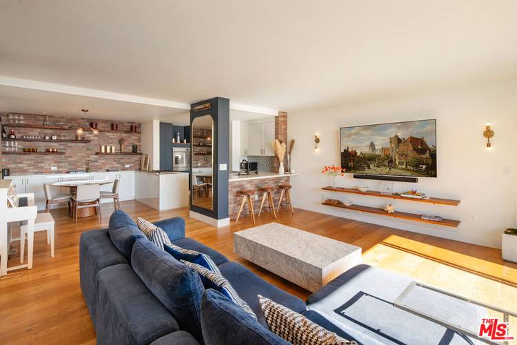8787   Shoreham Dr 1BR Sunset Strip La
