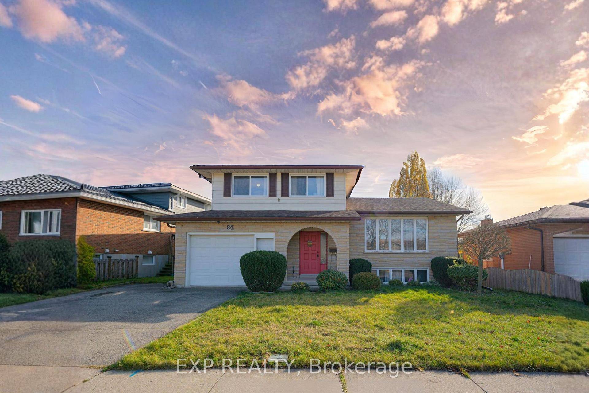 Welcome to 84 Wimbleton Crescent a refined home for lease in the highly sought after Grand River North neighbourhood of Kitchener.