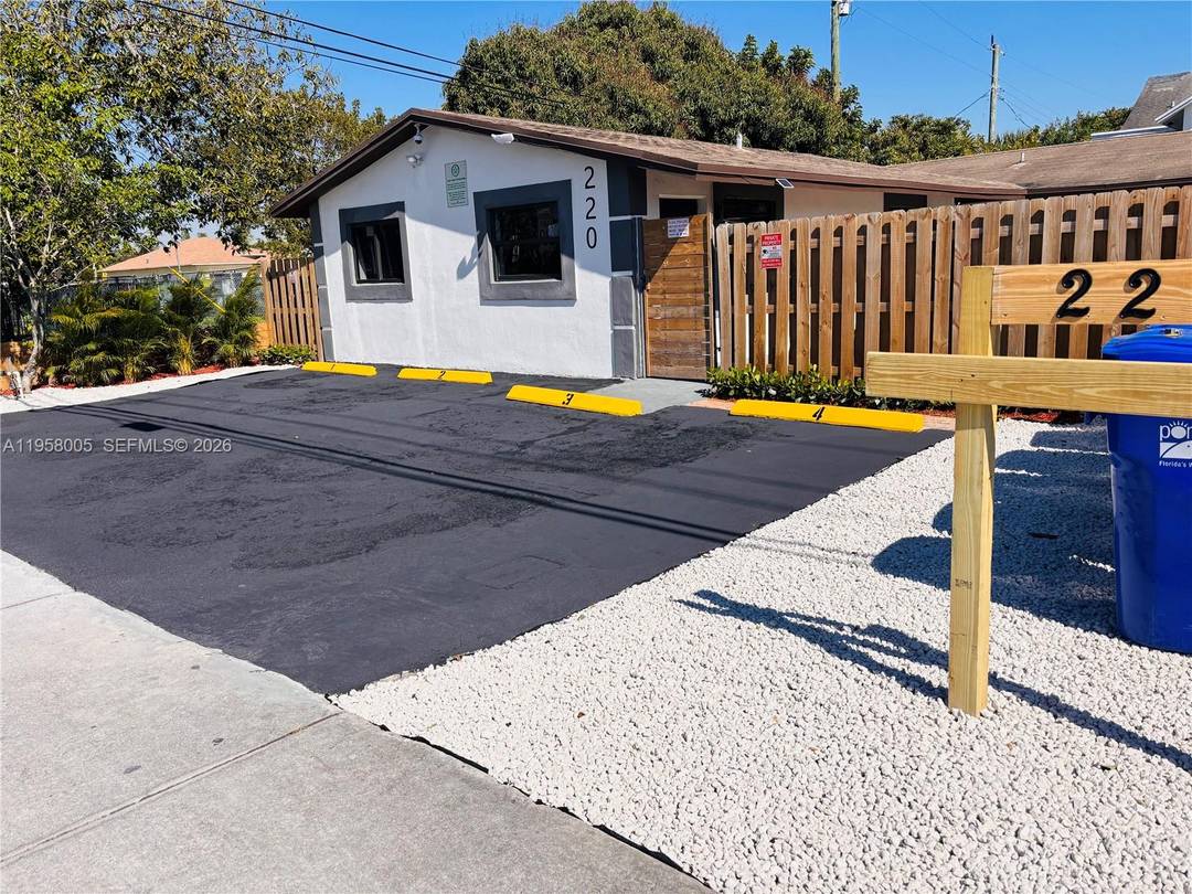 Fully renovated from top to bottom, this exceptional 4 plex is truly turnkey and ready to generate income from day one.