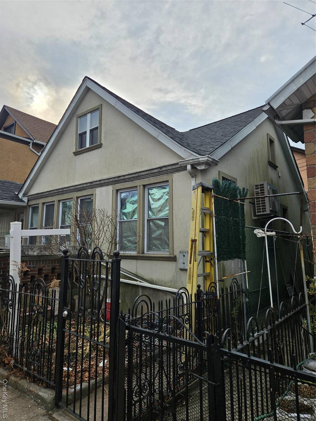 Excellent location, close to public transportation, stores, restaurants and house of worship.