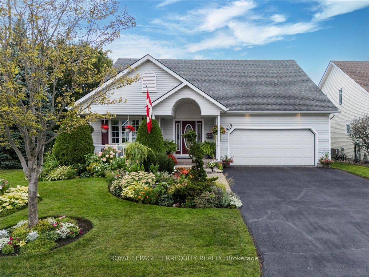Welcome to 25 Sandpiper Way, Brighton, Ontario.