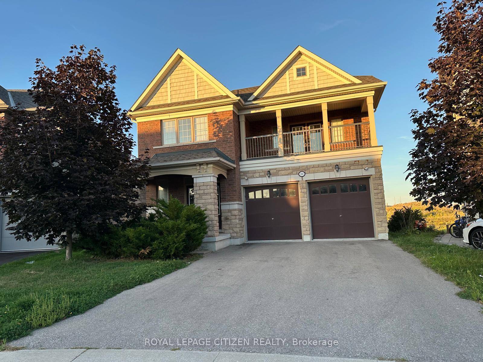 Detached 4 Bedroom, 4 Washroom Home in Windfields Community.