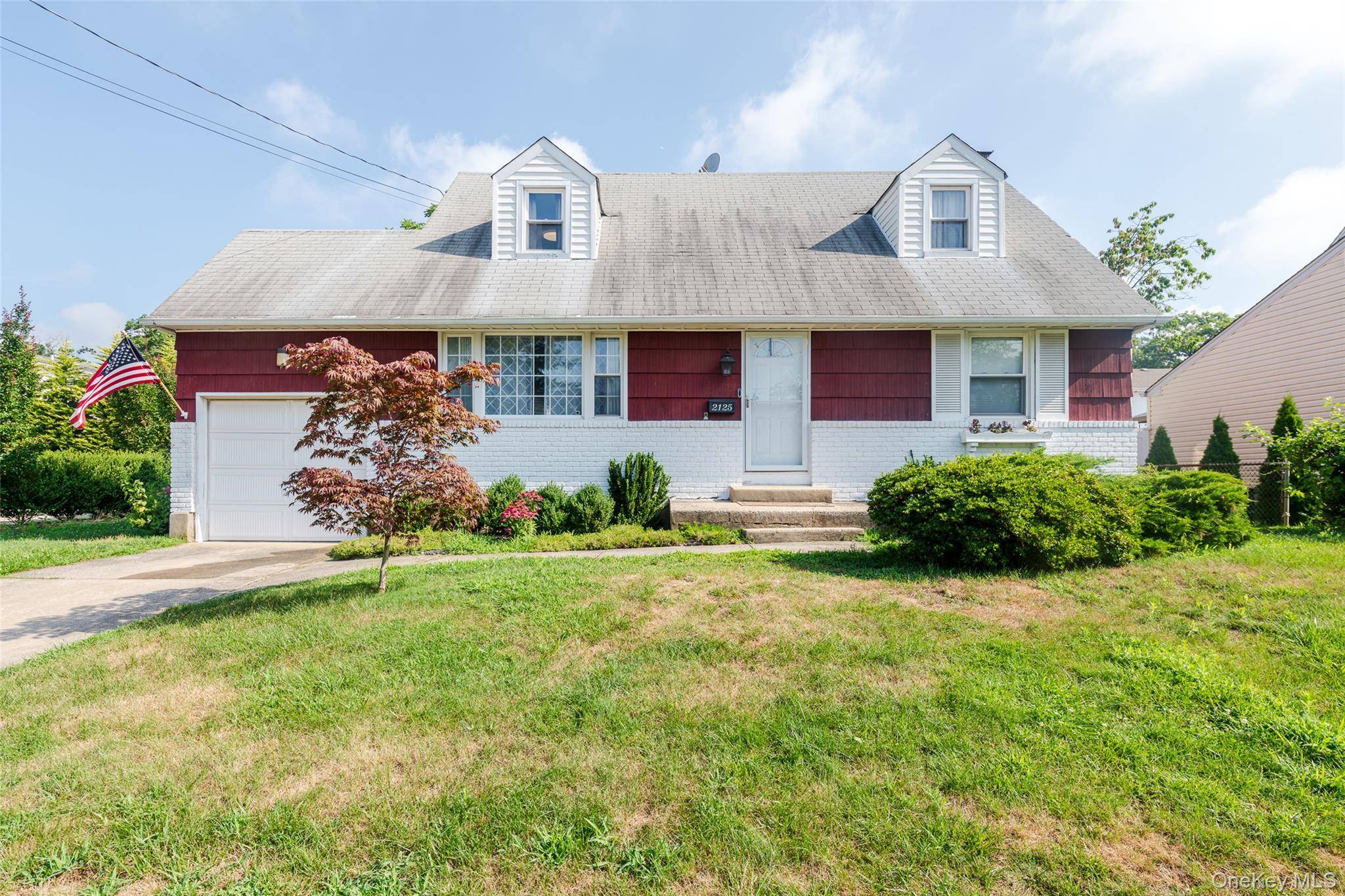Amazing property, great location and endless possibilities !