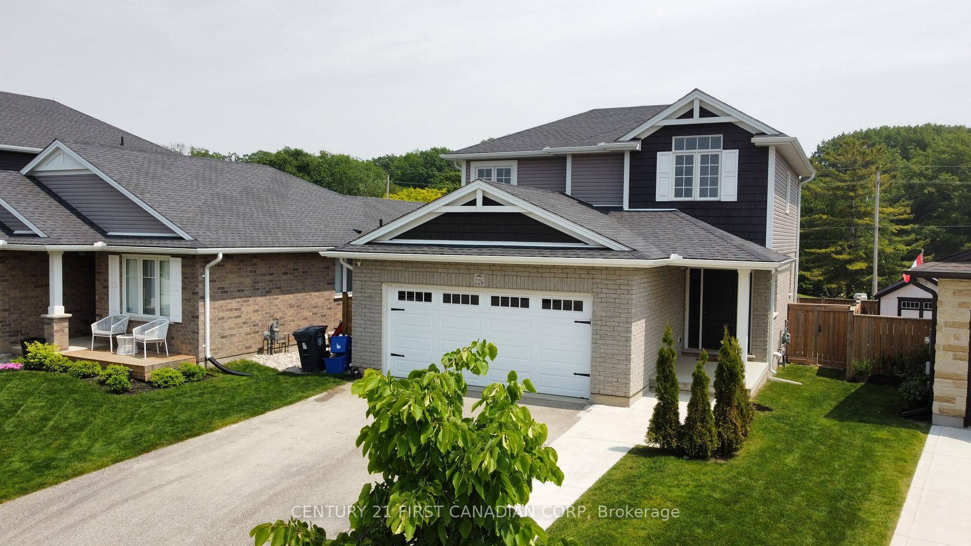 Nestled in the picturesque beach town of Port Stanley, this enchanting 5 yr old two storey home is just moments away from the lake in a delightful neighbourhood.