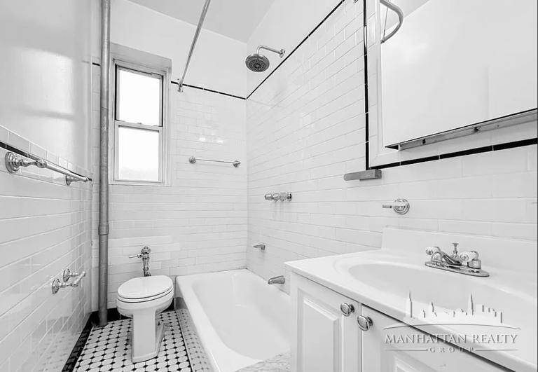 20 app fee, 1month security deposit.