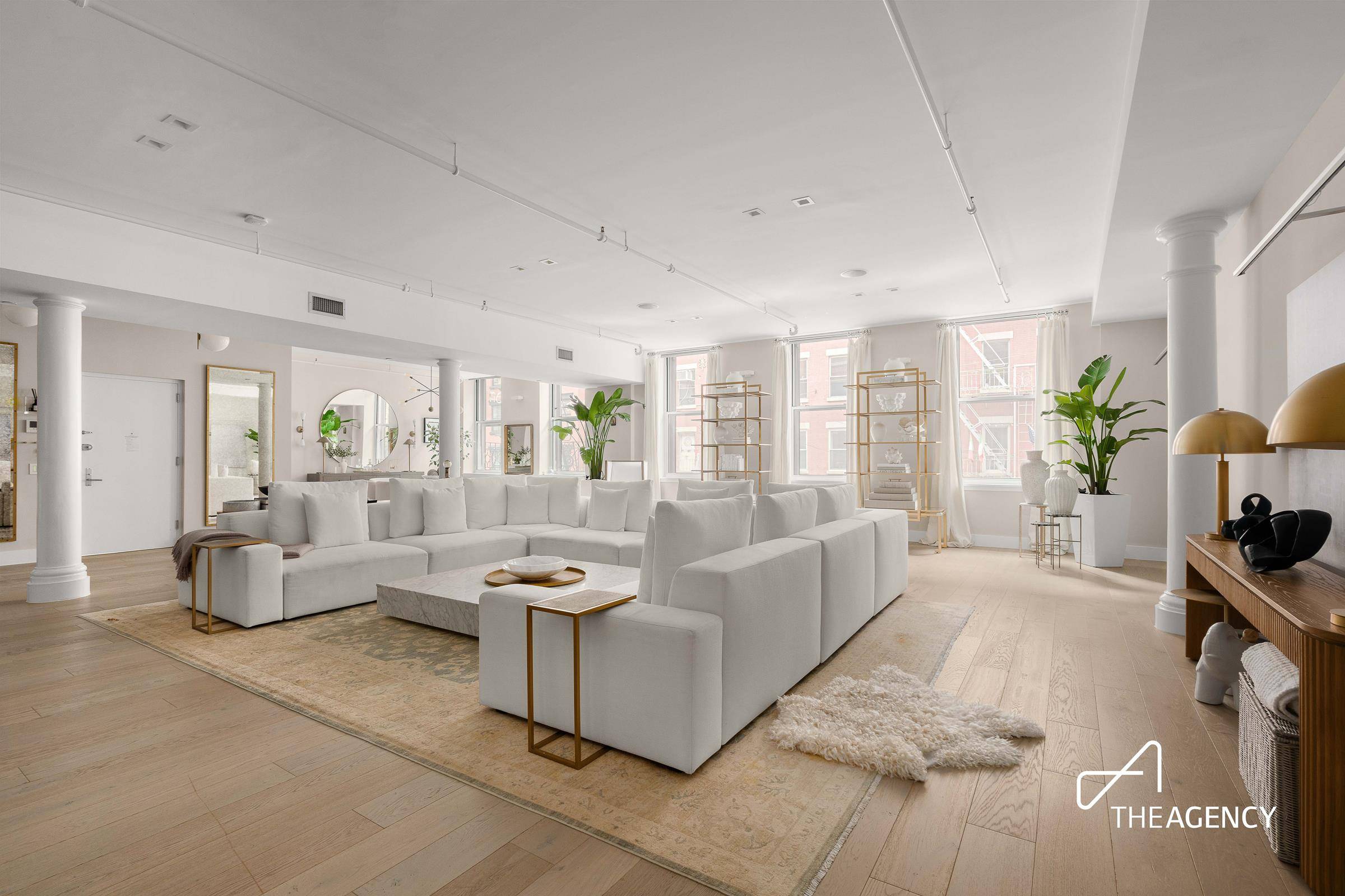 One of only 18 exquisite residences, 133 Mulberry Street is a truly boutique condo that stands as a testament of value found uniquely in the quintessential downtown Manhattan loft.