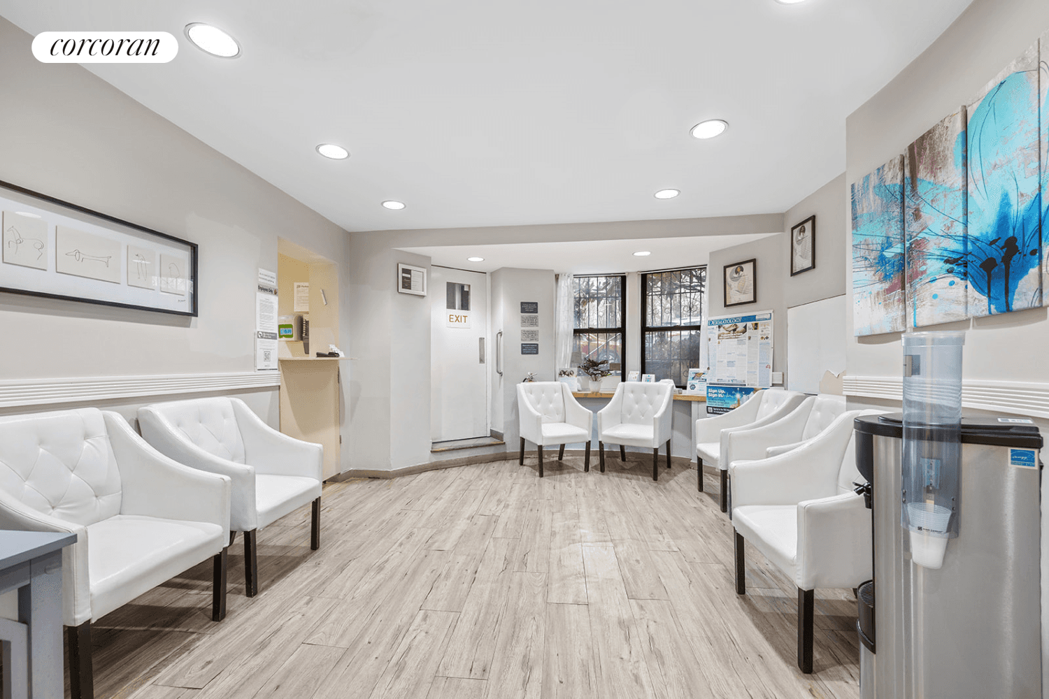 This spacious, 1, 300 square foot Professional Space in prime Park Slope, Brooklyn, available now.
