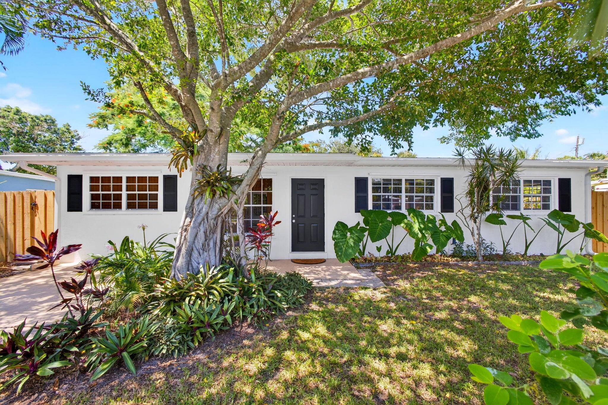 Welcome to your slice of Florida paradise !