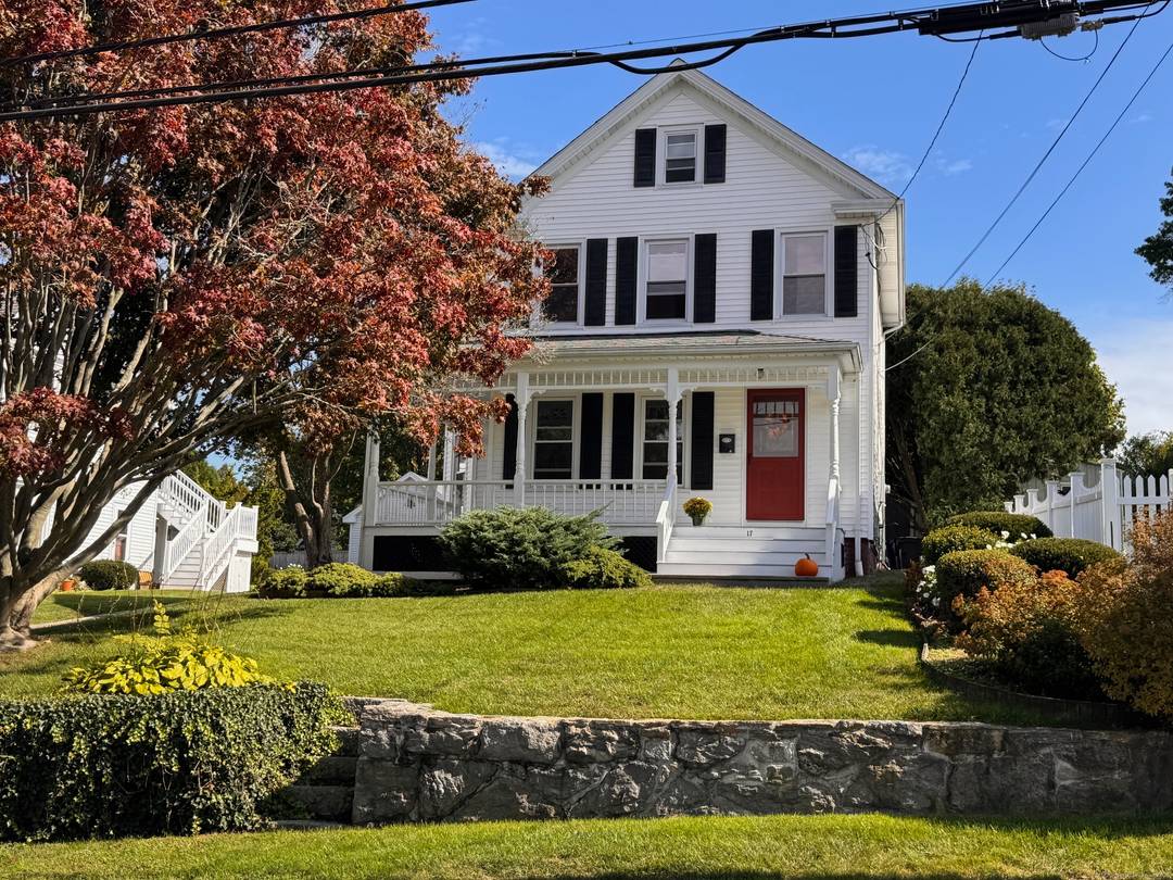 Perfectly positioned in the picturesque village of Noank, this impeccably maintained home offers the ideal blend of classic New England charm and modern comfort.
