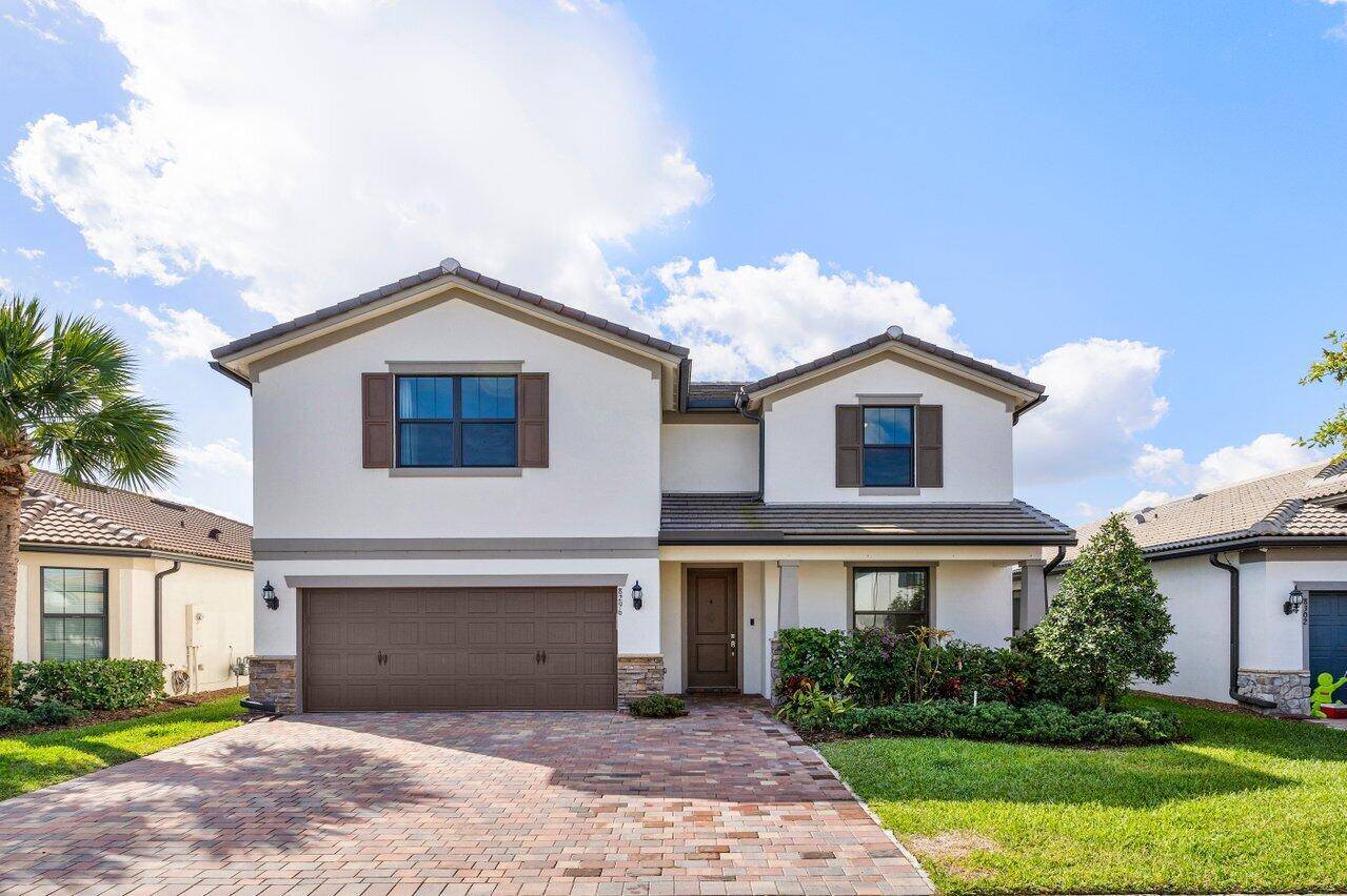 Welcome to this stunning 5 bedroom loft, 3 bathroom, 2 car garage single family home in the highly sought after community of The Fields.