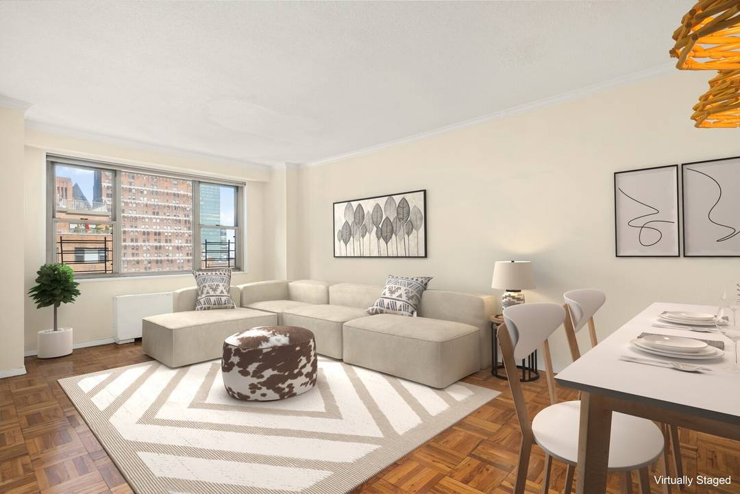 This high floor, quiet, and sun filled corner oversized one bedroom one bathroom home resides at The Churchill, an elegant full service building located in the sought after Murray Hill ...