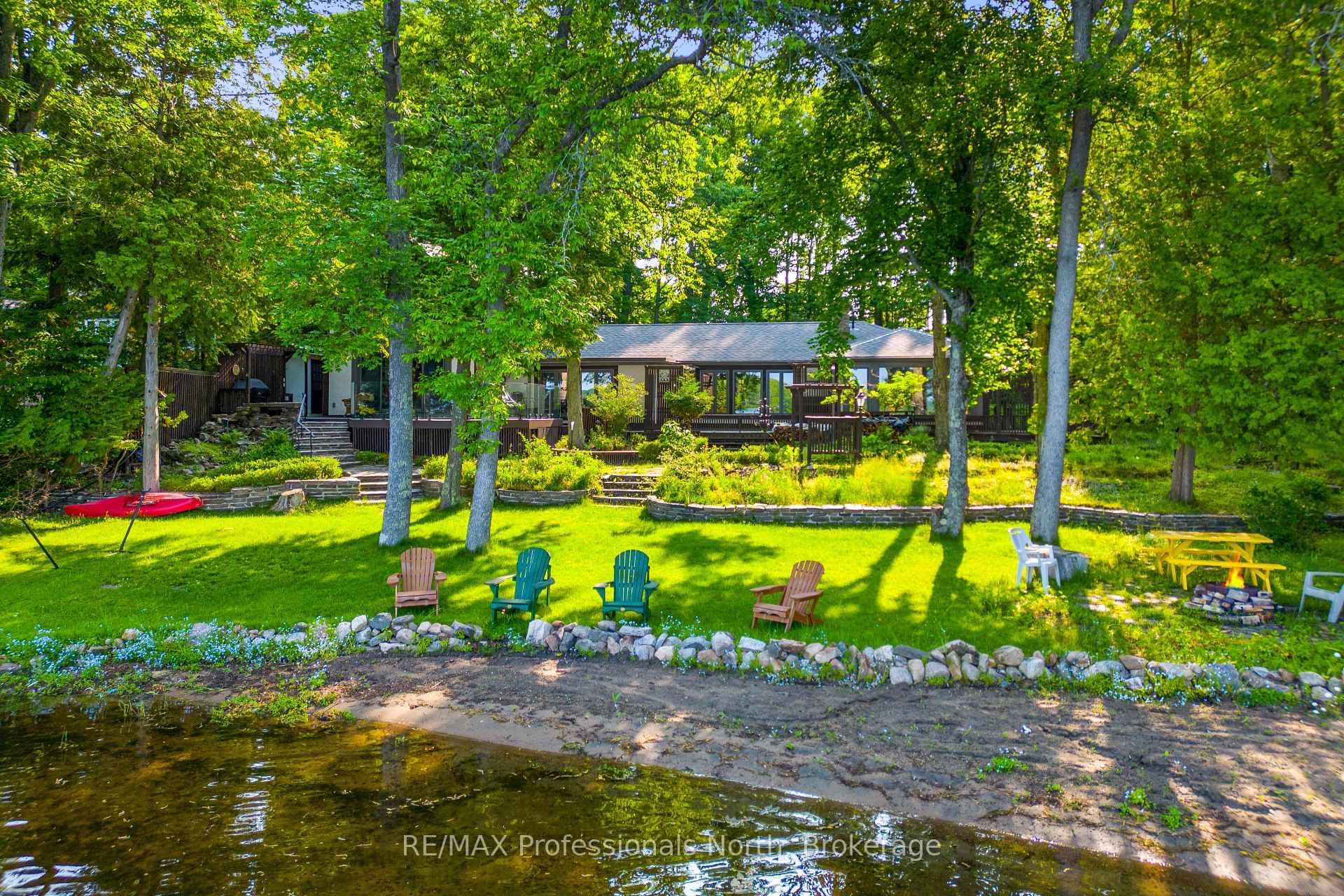 Executive 3 1 bedroom 4 Bathroom Lake house with western exposure for sunsets all year long.