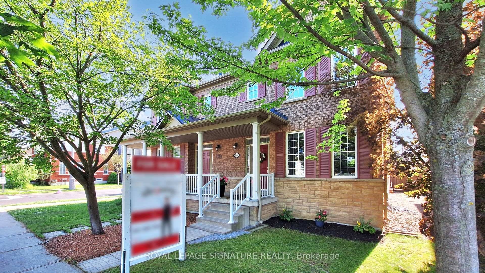 Gorgeous 3 Bedroom, 4 Bath Semi Detached Home In Desirable Cornell Community !