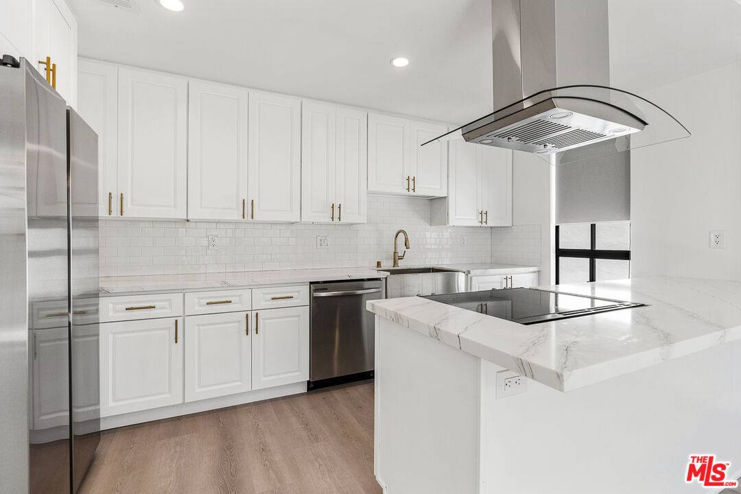 9191 Charleville Blvd 1BR Beverly Hills La