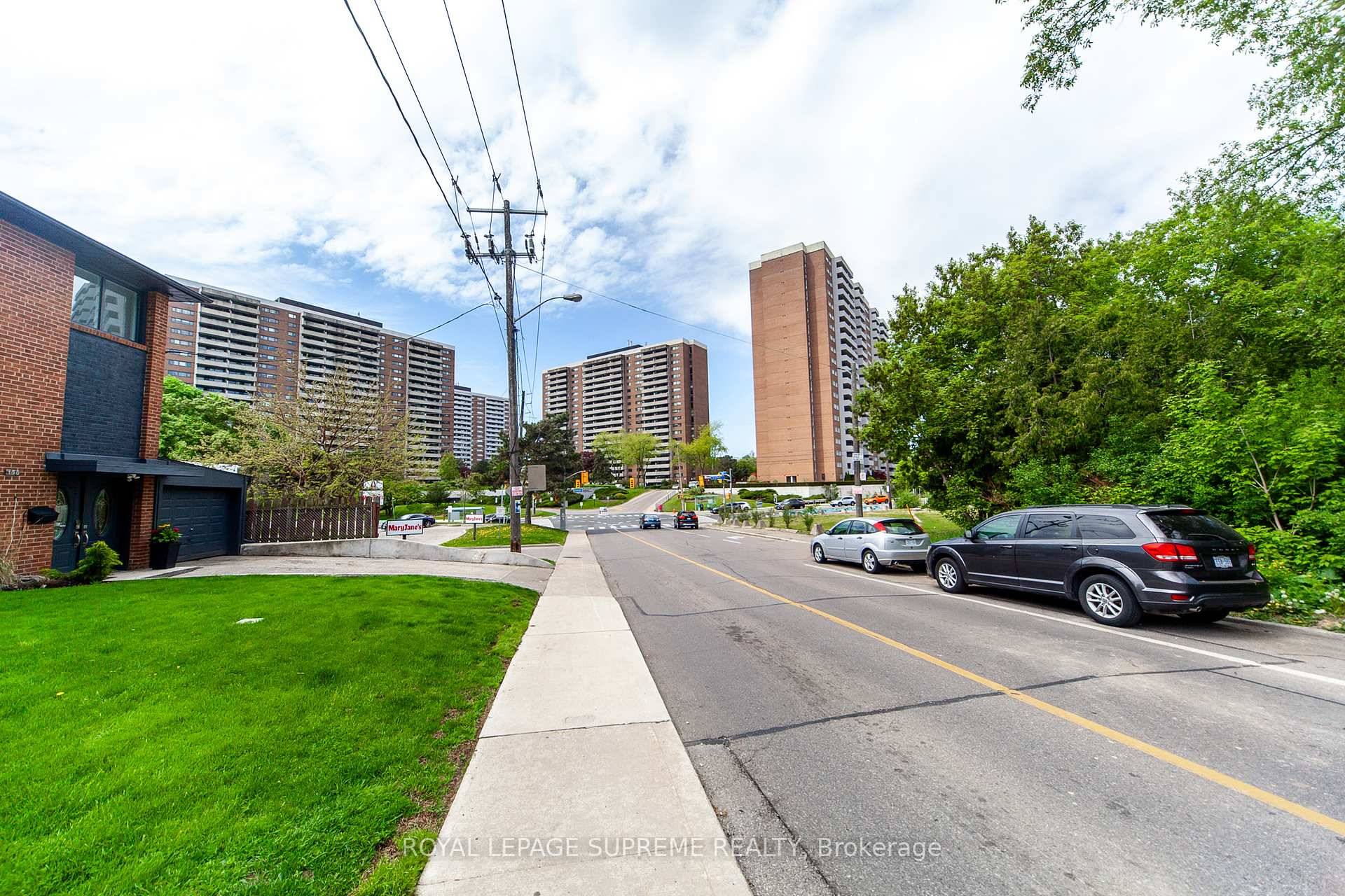 Welcome to Lambton Square 2 bedroom, 2 bathroom South Facing, Sun filled unit.