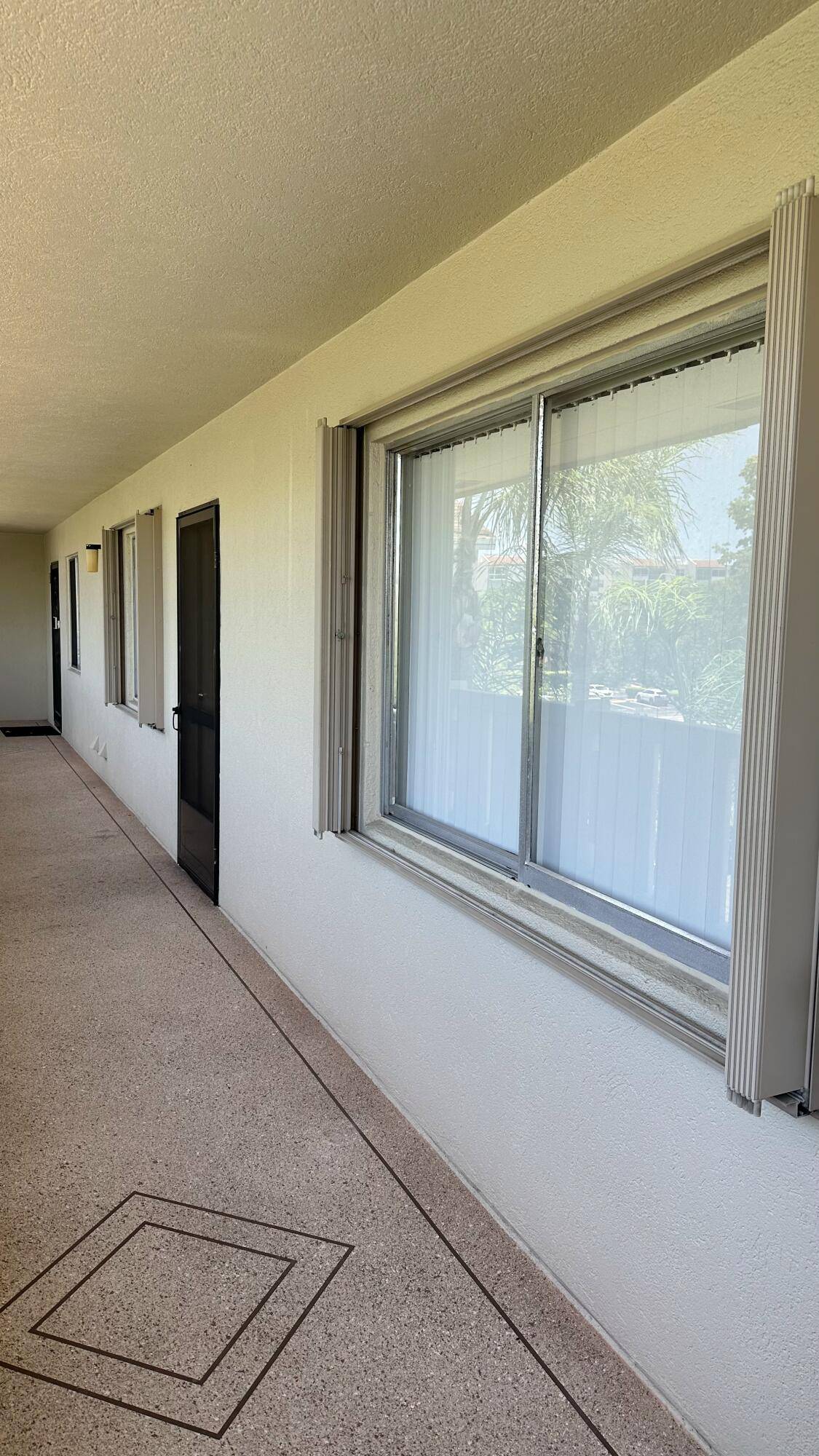 Penthouse unit in nice building, new carpet and paint.