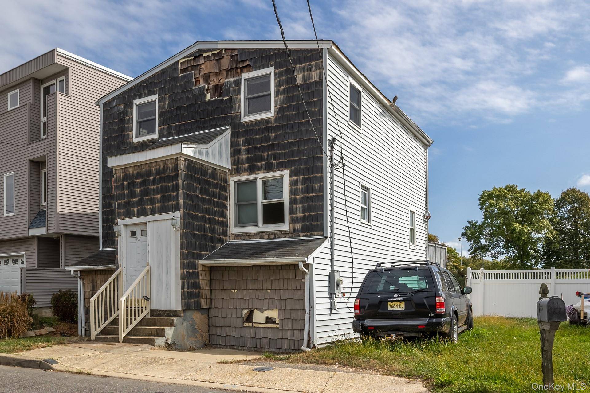 INVESTOR BUILDER SPECIAL !