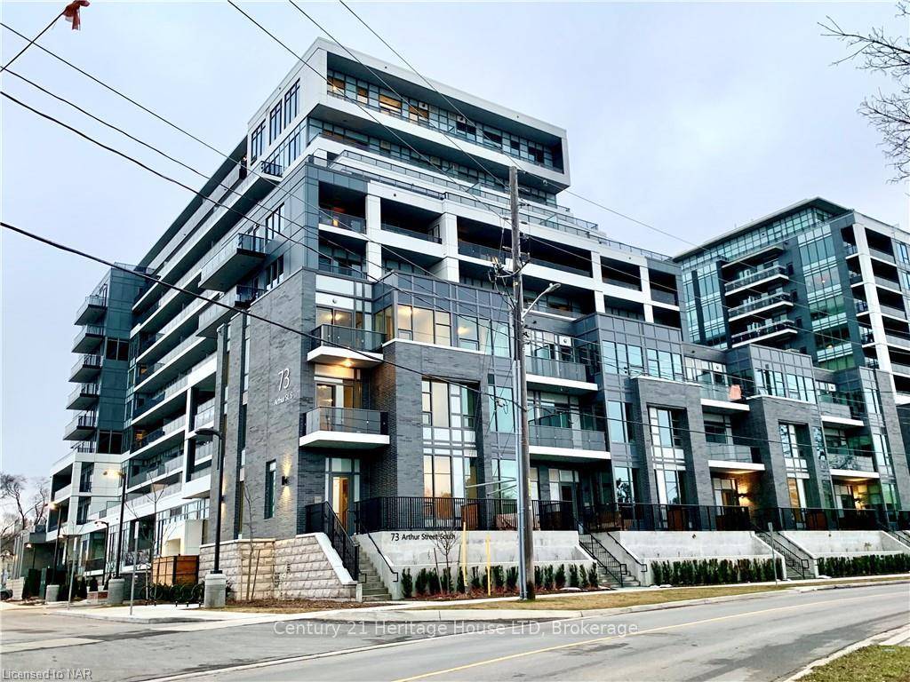 AVAILABLE FOR JULY OR AUGUST 1 ST 2025 Rent for 3 6 Months or 1 YR New Luxury 5 STAR Condo The Metal Works !