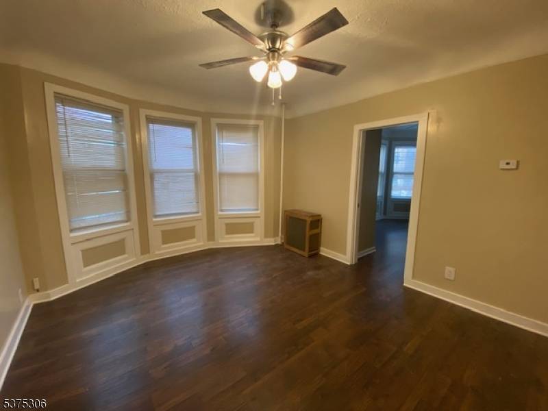 BACK ON THE MARKET. BUYER COULDN'T PERFORM.