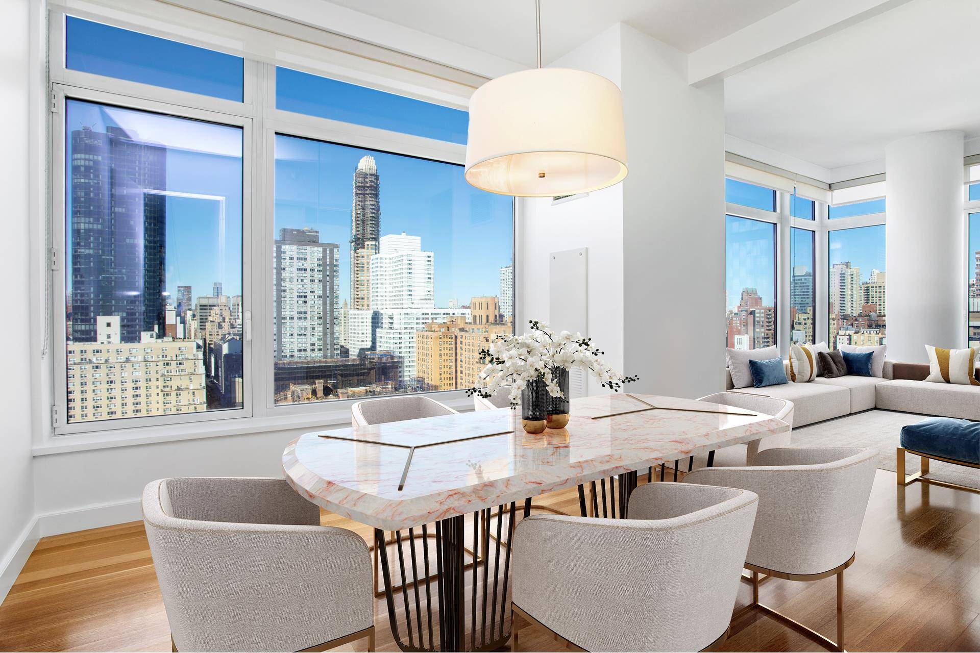 If you're seeking serenity and sophistication on the Upper East Side, this outstanding 2 bedroom home in the sky which is easily convertible into a 3 bedroom or home office, ...