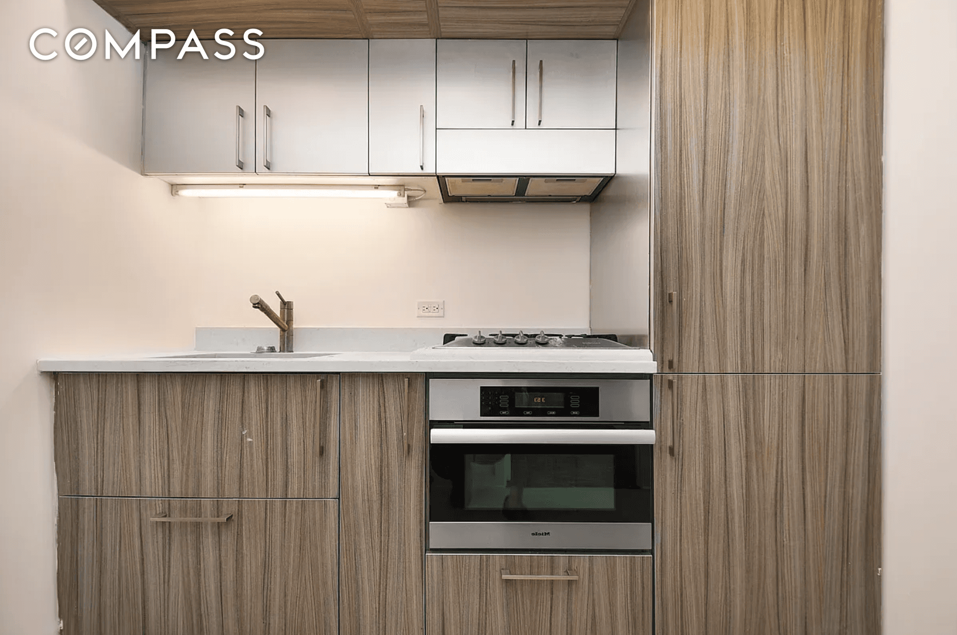 Studio 1 Bath with Washer Dryer In Unit, Heated Bathroom Floors, open kitchen and so much more.
