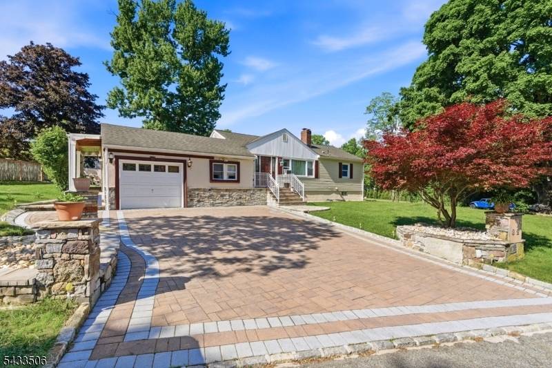 Great Ranch One Floor Living at Its Best !