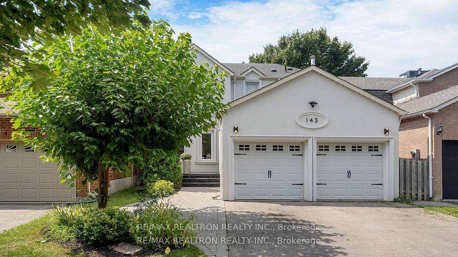 Fabulous Bright 4 Bedroom 2, 4 Renovated Bathrooms, Immaculate House with all the Amenities, on the most Desirable Street in Rosedale Heights Community, Upgraded Entire House, Updated Roof, Windows amp ...