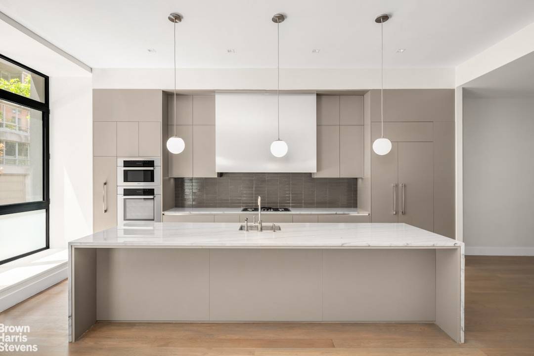 Thoughtfully designed and remarkably scaled, this sprawling 2, 163 square foot residence at 435 West 19th Street offers two bedrooms, a home office, and three full bathrooms, combining a rare ...
