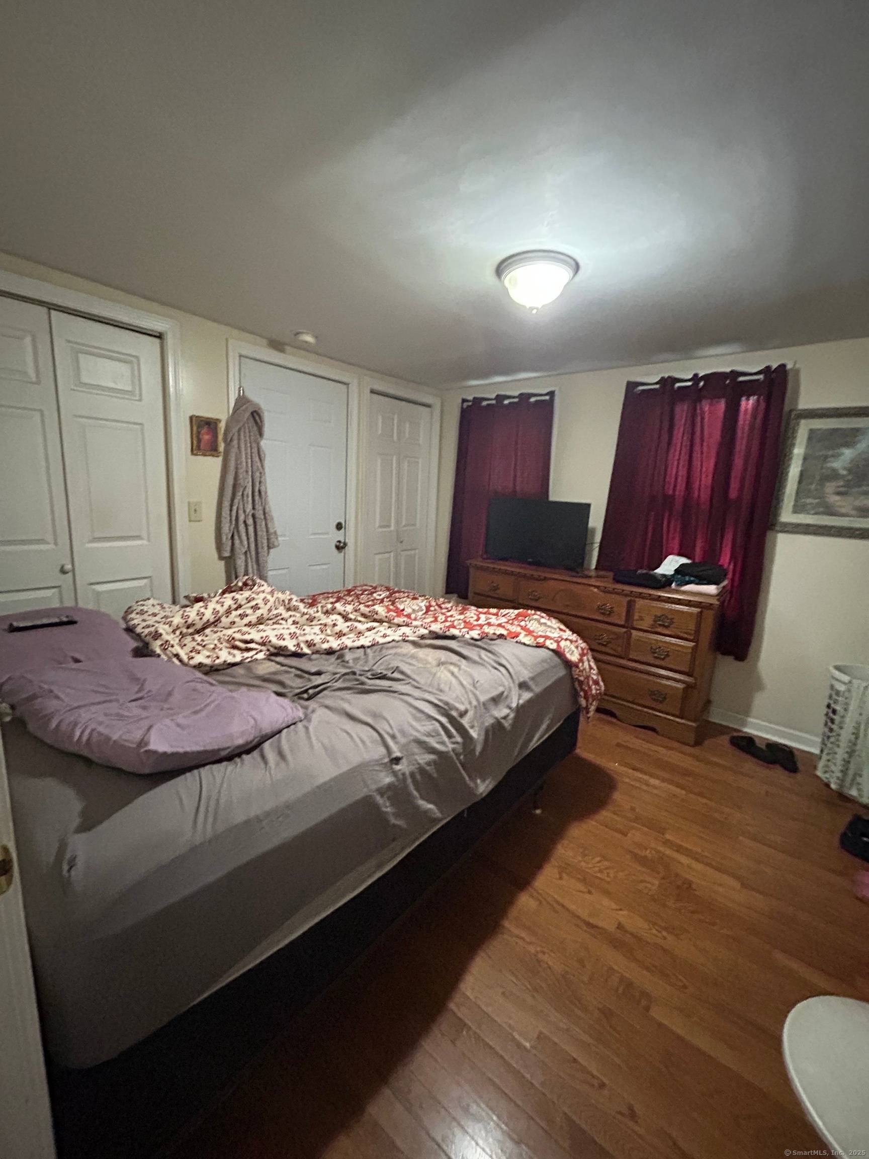 4 Unit Multi Family Investment Property East Hartford Excellent investment opportunity !
