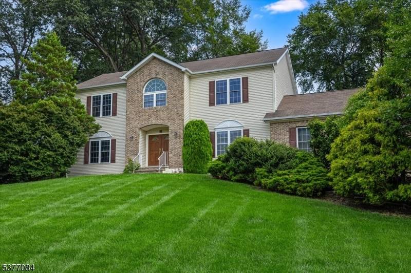 Welcome to this beautifully maintained 4 bedroom, 2.