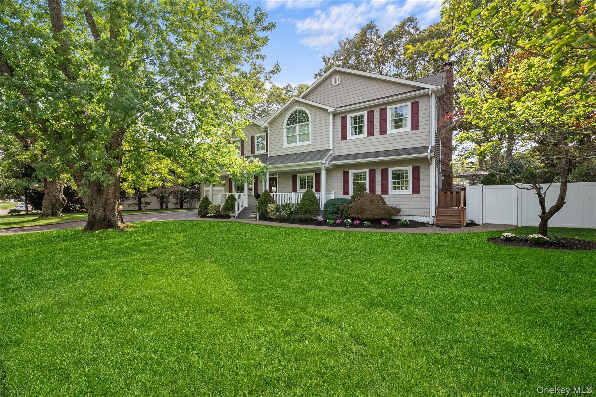 Islip Dream Home ! Step into this absolutely phenomenal 5 bedroom Colonial in pristine condition, a turn key treasure perfect for a large family with plenty of room to spread ...