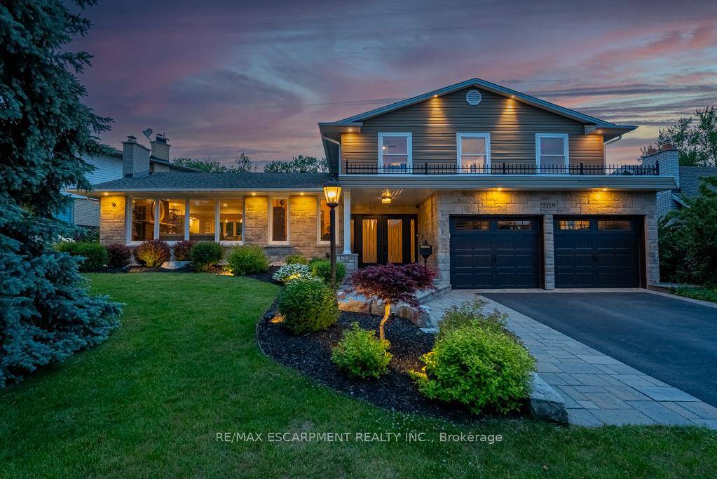 Welcome to this exquisite Tyandaga residence, where timeless elegance meets modern sophistication.