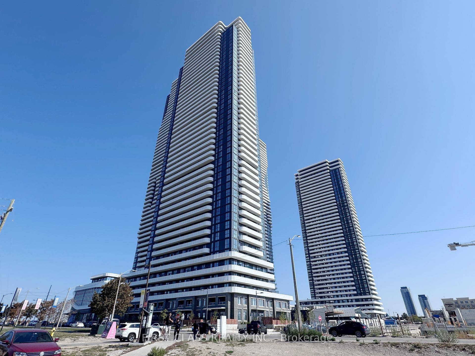 1 bed 1 bath Condo one outdoor parking available for 200 month Steps To Subway amp ; Transit Easy commute to York University amp ; Downtown Open Views From Living ...