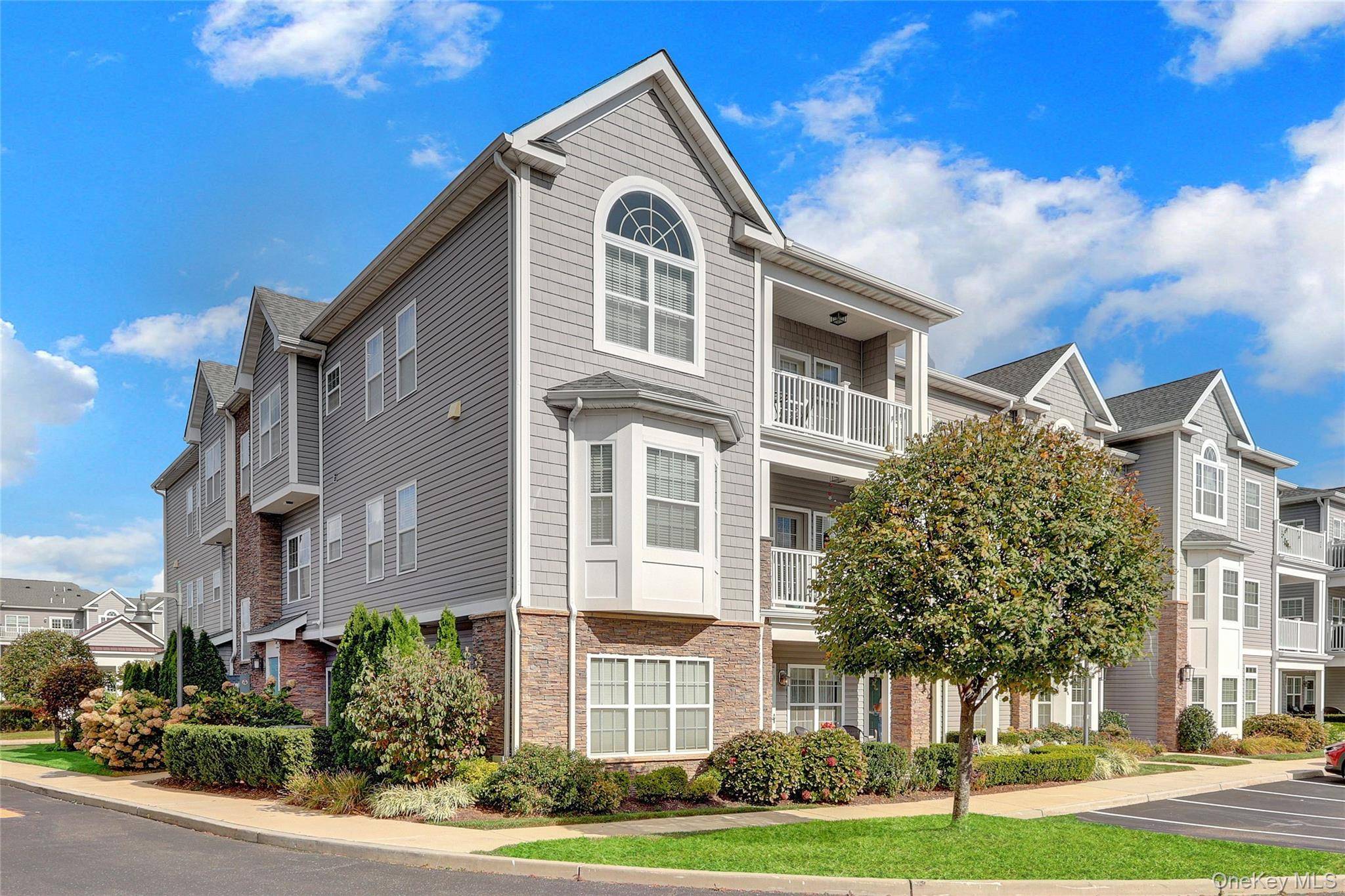 Welcome to The Club at Melville An Exclusive 55 Lifestyle Community Discover comfort, convenience, and community living at its best in this beautifully maintained first floor residence located in the ...