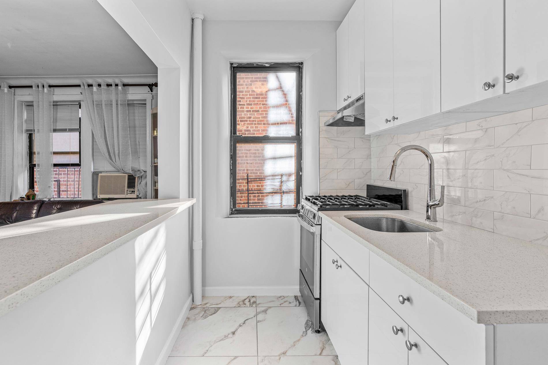 Exceptional One Bedroom Co op in AstoriaThis meticulously maintained one bedroom, one bath cooperative apartment is ideally situated in the heart of Astoria, Queens.