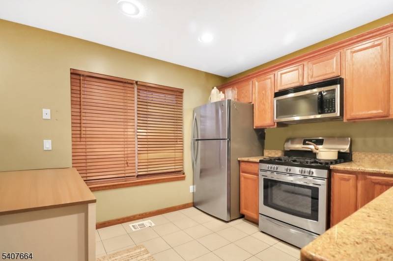 Welcome to this bright, spacious, and well maintained 2 bedroom, 1.