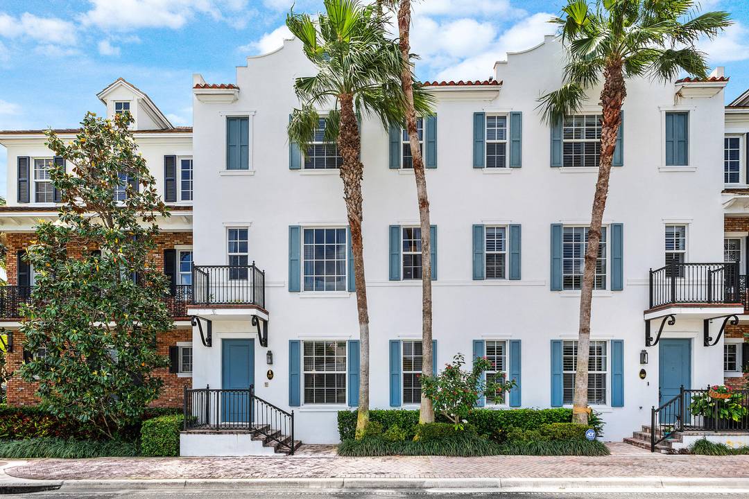 Truly Lock and Leave Luxury in Downtown Delray Beach.