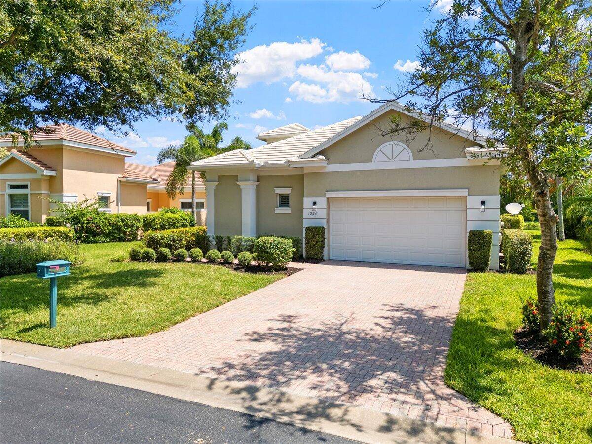 Luxury awaits in this 2, 722 sqft concrete block home !
